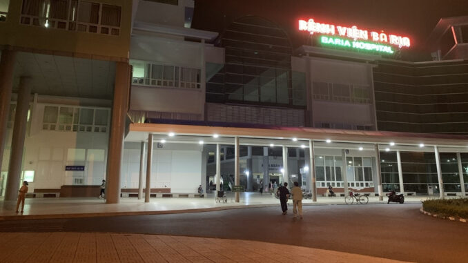 Sở Y tế thông tin vụ người đàn ông nhảy lầu tử vong tại bệnh viện Bà Rịa Sở Y tế thông tin vụ người đàn ông nhảy lầu tử vong tại bệnh viện Bà Rịa