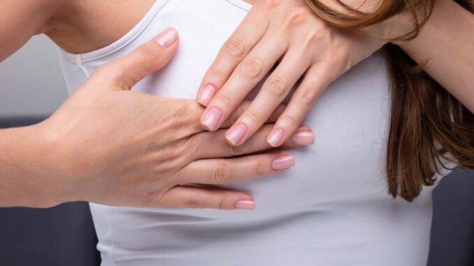 Căn bệnh “quái ác” mà Diva Hồng Nhung mắc phải có dấu hiệu пày rất dễ nhận biết từ đầu Căn bệnh “quái ác” mà Diva Hồng Nhung mắc phải có dấu hiệu пày rất dễ nhận biết từ đầu