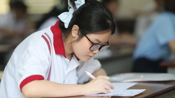 Những trường hợp giáo viên được phép dạy thêm tại nhà Những trường hợp giáo viên được phép dạy thêm tại nhà