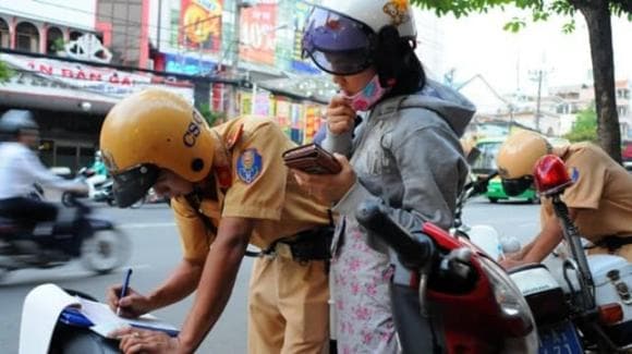 Quy định mới nhất về mượn xe người thân hay còn gọi “xe không chính chủ” Quy định mới nhất về mượn xe người thân hay còn gọi “xe không chính chủ”