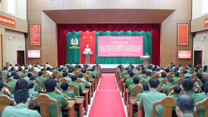 Không tổ chức Công an cấp huyện: Bố trí Công an cấp xã tối thiểu 12 cán bộ, sẵn sàng hoạt động từ 1/3/2025 Không tổ chức Công an cấp huyện: Bố trí Công an cấp xã tối thiểu 12 cán bộ, sẵn sàng hoạt động từ 1/3/2025