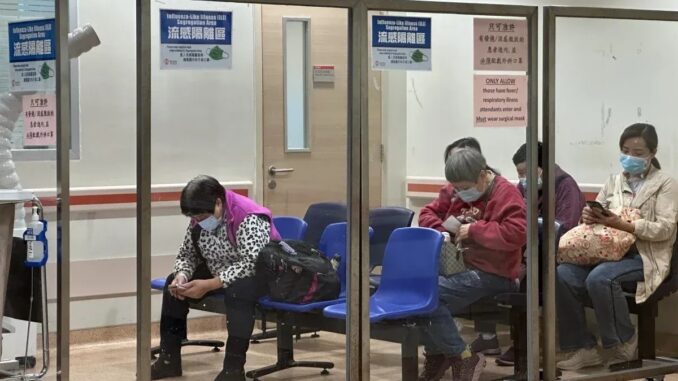 Chàng trai 20 tuổi bị nhiễm cúm A, sốt 42 độ trong 2 ngày rồi qua đời Chàng trai 20 tuổi bị nhiễm cúm A, sốt 42 độ trong 2 ngày rồi qua đời