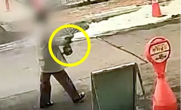 Rùng mình những thứ tìm thấy trong máy tính cô giáo đâm chết học sinh 8 tuổi tại Hàn Quốc, cảnh sát đổi hướng điều tra Rùng mình những thứ tìm thấy trong máy tính cô giáo đâm chết học sinh 8 tuổi tại Hàn Quốc, cảnh sát đổi hướng điều tra