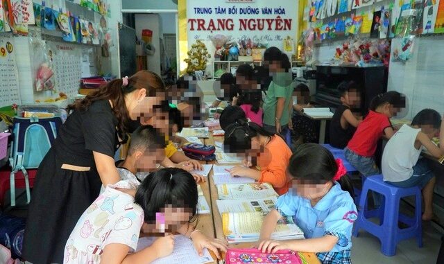Dạy thêm lách Thông tư 29, một trung tâm bị đóng cửa Dạy thêm lách Thông tư 29, một trung tâm bị đóng cửa