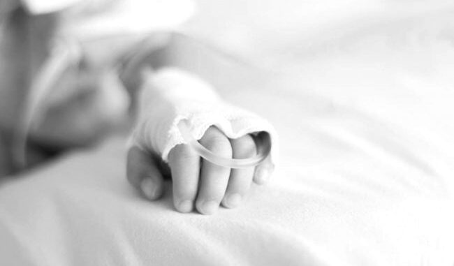 Bé gái 7 tuổi qua đời sau biểu hiện sốt nhẹ Bé gái 7 tuổi qua đời sau biểu hiện sốt nhẹ