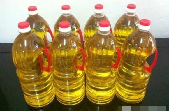 Cẩn thận khi mua dầu ăn: chỉ cần có ba chữ n.ày, dù là nhãn hiệu gì thì cũng đều là ‘dầu pha’ Cẩn thận khi mua dầu ăn: chỉ cần có ba chữ n.ày, dù là nhãn hiệu gì thì cũng đều là ‘dầu pha’