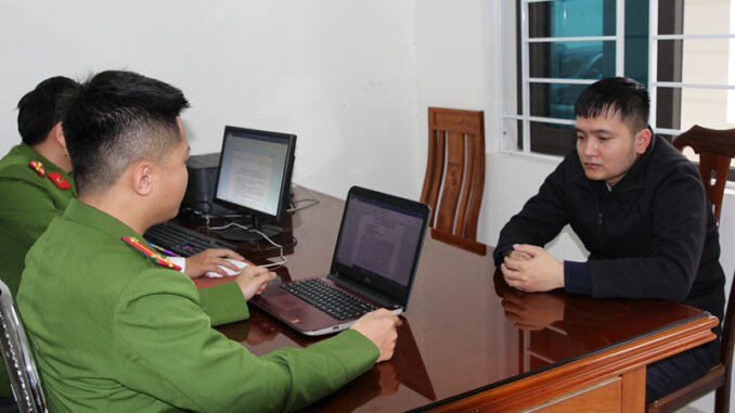 Bắt khẩn cấp đối tượng đánh người sau va chạm giao thông ở Vinh Bắt khẩn cấp đối tượng đánh người sau va chạm giao thông ở Vinh