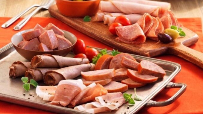 Cảnh báo từ Bệnh viện K: Ăn loại thịt này mỗi ngày có thể tăng nguy cơ ung thư – Đừng chủ quan! Cảnh báo từ Bệnh viện K: Ăn loại thịt này mỗi ngày có thể tăng nguy cơ ung thư – Đừng chủ quan!