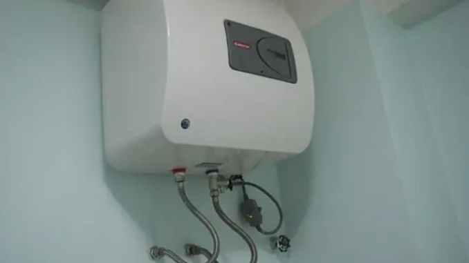 Bình nóng lạnh nên bật cả ngày hay khi cần mới bật: Nhiều người đang làm sai Bình nóng lạnh nên bật cả ngày hay khi cần mới bật: Nhiều người đang làm sai