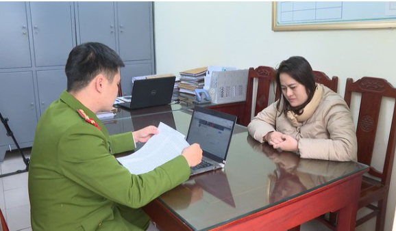 ‘Thầy bói’ nổi tiếng vừa bị b::.ắ:.t ‘Thầy bói’ nổi tiếng vừa bị b::.ắ:.t
