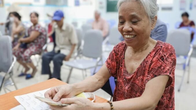 Từ 1/7/2025: Người từ 60 tuổi không có lương hưu được hỗ trợ thẻ BHYT, mức hưởng bảo hiểm cao chưa từng có từ trước đến nay Từ 1/7/2025: Người từ 60 tuổi không có lương hưu được hỗ trợ thẻ BHYT, mức hưởng bảo hiểm cao chưa từng có từ trước đến nay