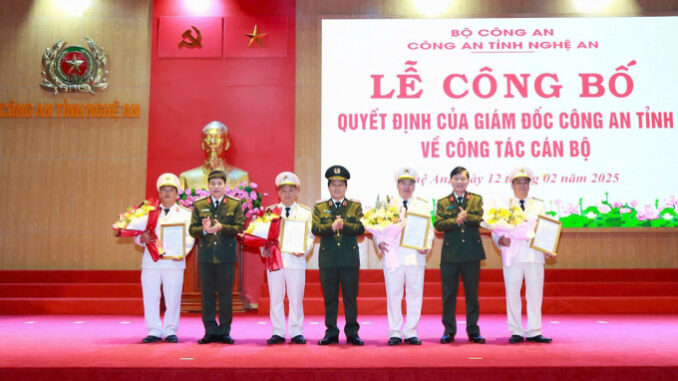 4 phó công an huyện xung phong về làm trưởng công an xã 4 phó công an huyện xung phong về làm trưởng công an xã