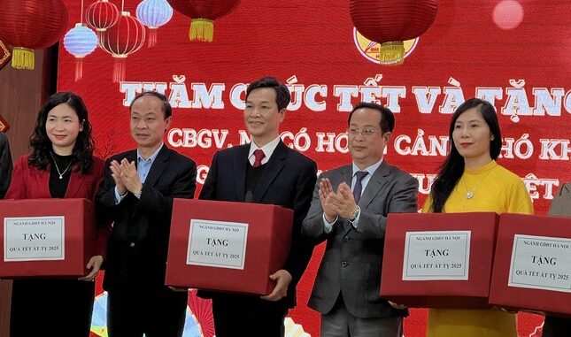 Ba trường hợp giáo viên được phép dạy thêm Ba trường hợp giáo viên được phép dạy thêm