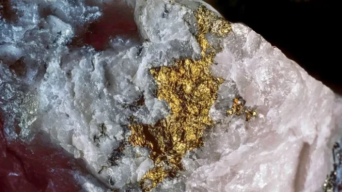 Quốc gia láng giềng Việt Nam lại trúng độc đắc: Quốc gia láng giềng Việt Nam lại trúng độc đắc:
