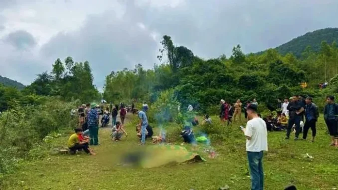Nhóm 4 thanh niên đi dã ngoại cuối tuần, 2 người tử vong Nhóm 4 thanh niên đi dã ngoại cuối tuần, 2 người tử vong