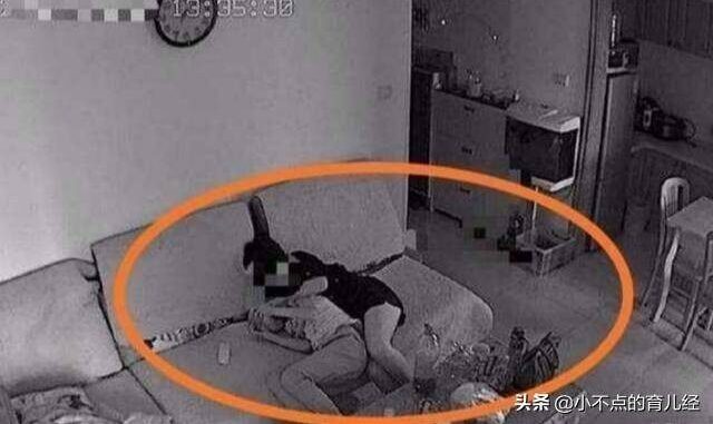 Con trai lớp 4 đưa bạn học nữ về nhà, mẹ mở camera xem thì thấy cảnh tái mặt Con trai lớp 4 đưa bạn học nữ về nhà, mẹ mở camera xem thì thấy cảnh tái mặt