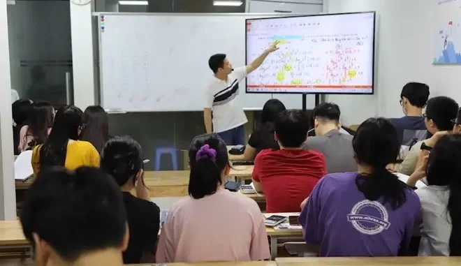 Thầy cô đổ xô lo đăng ký kinh doanh dạy thêm: Cần chuẩn bị những điều kiện gì? Thầy cô đổ xô lo đăng ký kinh doanh dạy thêm: Cần chuẩn bị những điều kiện gì?