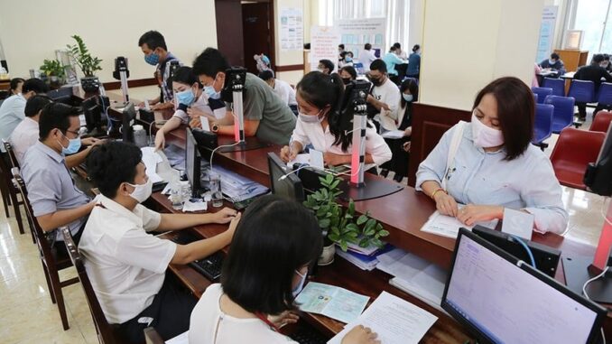 Nóng: Thêm 4 nhóm được hưởng chính sách nghỉ hưu trước tuổi khi tinh giản bộ máy Nóng: Thêm 4 nhóm được hưởng chính sách nghỉ hưu trước tuổi khi tinh giản bộ máy