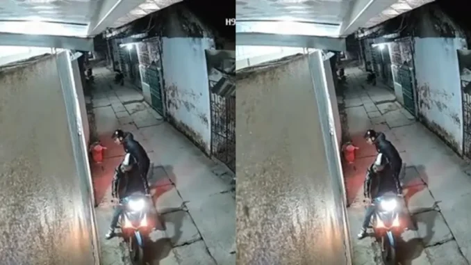 Mối quan hệ “khó tả” của 2 người đàn ông khiến 1 người phụ nữ vụt nổi tiếng Mối quan hệ “khó tả” của 2 người đàn ông khiến 1 người phụ nữ vụt nổi tiếng