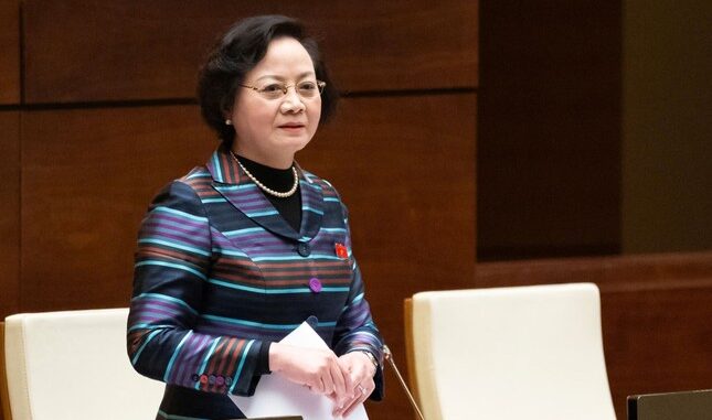 Chính quyền hai cấp: Bộ Nội vụ đề xuất cấp huyện dừng hoạt động từ ngày 1/7 Chính quyền hai cấp: Bộ Nội vụ đề xuất cấp huyện dừng hoạt động từ ngày 1/7