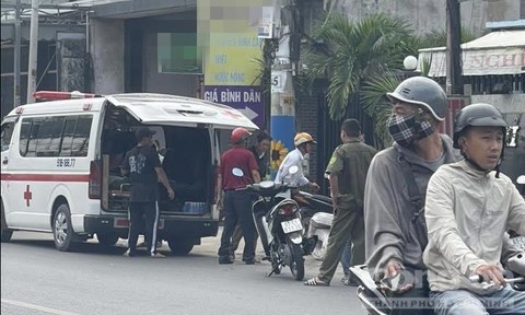 Người đàn ông tử vong trong nhà nghỉ, miệng sùi bọt mép Người đàn ông tử vong trong nhà nghỉ, miệng sùi bọt mép
