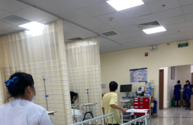 Ca sĩ Dương Hoàng Yến b ị li:ệt d:ây th:ần k inh số 7 Ca sĩ Dương Hoàng Yến b ị li:ệt d:ây th:ần k inh số 7