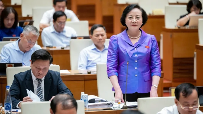 Không tổ chức cấp huyện: Cán bộ, công chức dôi dư được sắp xếp như thế nào? Không tổ chức cấp huyện: Cán bộ, công chức dôi dư được sắp xếp như thế nào?