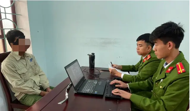 Vụ bạo hành dã man vợ và con nhỏ bên mâm cơm: Người chồng nói gì về nguyên nhân? Vụ bạo hành dã man vợ và con nhỏ bên mâm cơm: Người chồng nói gì về nguyên nhân?