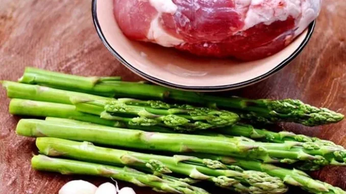 Loại rau mệnh danh ‘rau hoàng đế’, 150.000 đồng/kg, ăn cực bổ Loại rau mệnh danh ‘rau hoàng đế’, 150.000 đồng/kg, ăn cực bổ