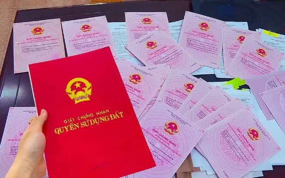 Người dân có cần làm lại giấy tờ nhà đất khi hoàn tất sáp nhập tỉnh, thành hay không? Người dân có cần làm lại giấy tờ nhà đất khi hoàn tất sáp nhập tỉnh, thành hay không?
