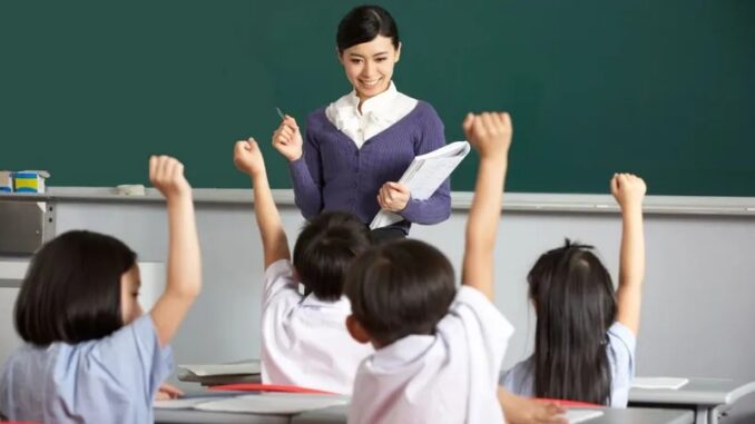 Hơn 190 giáo viên bị 'quên' nâng lương: Cụ thể như thế nào Hơn 190 giáo viên bị 'quên' nâng lương: Cụ thể như thế nào