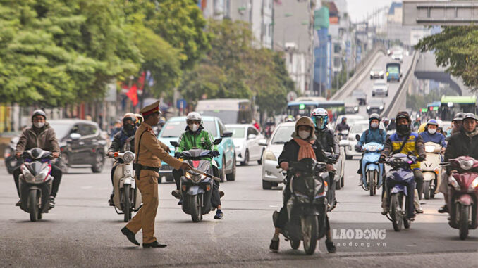 CSGT Hà Nội nhận thêm nhiệm vụ sau khi bỏ Công an huyện CSGT Hà Nội nhận thêm nhiệm vụ sau khi bỏ Công an huyện