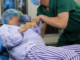 Đang chuyển dạ thì đột nhiên bị ho, người mẹ 33 tuổi ‘r;a đ;i’ sau 5 phút