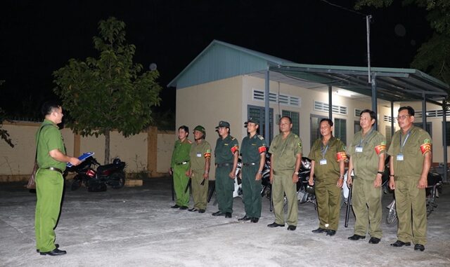 Nhất cô::ng a::n xã rồi: Vừa được “tăng thêm quyền hành”, đến mức lương cũng quá ngưỡng mộ! Nhất cô::ng a::n xã rồi: Vừa được “tăng thêm quyền hành”, đến mức lương cũng quá ngưỡng mộ!