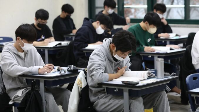 5 ngành học mà 'con nhà không có điều kiện' không nên chọn 5 ngành học mà 'con nhà không có điều kiện' không nên chọn