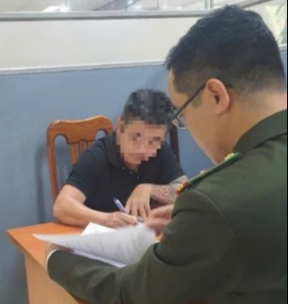 Người kinh doanh ô tô đăng tin sai sự thật ‘Quốc hội sẽ bỏ Nghị định 168’ Người kinh doanh ô tô đăng tin sai sự thật ‘Quốc hội sẽ bỏ Nghị định 168’