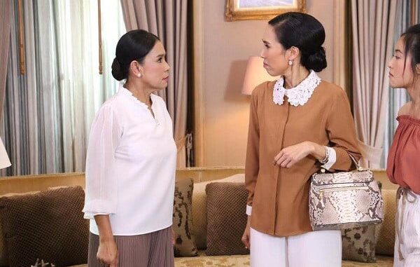 Mẹ vợ lên chơi đc 3 hôm vừa về thì tôi mất ngay 5 cây vàng, đinh ninh chỉ có bà lấy, tôi gọi điện xin bà trả lại nào ngờ phát hiện chuyện động trời Mẹ vợ lên chơi đc 3 hôm vừa về thì tôi mất ngay 5 cây vàng, đinh ninh chỉ có bà lấy, tôi gọi điện xin bà trả lại nào ngờ phát hiện chuyện động trời
