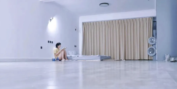 Ngôi nhà 90m2 có tất cả 6 đồ nội thất: Cô gái sống hạnh phúc từng ngày khiến nhiều người ngưỡng mộ muốn học theo Ngôi nhà 90m2 có tất cả 6 đồ nội thất: Cô gái sống hạnh phúc từng ngày khiến nhiều người ngưỡng mộ muốn học theo