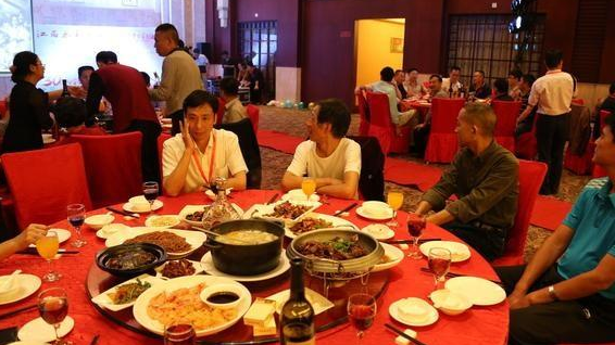 Người phụ nữ 45 tuổi đi họp lớp, hai tháng sau phát hiện có th;ai: “Tôi không biết bố đứa trẻ là ai” Người phụ nữ 45 tuổi đi họp lớp, hai tháng sau phát hiện có th;ai: “Tôi không biết bố đứa trẻ là ai”
