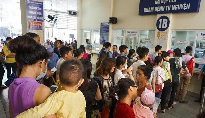 Dùng thẻ bảo hiểm y tế giấy đến hết 31/5 Dùng thẻ bảo hiểm y tế giấy đến hết 31/5