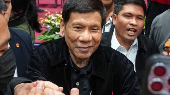 NÓNG: Philippines bắt cựu Tổng thống Duterte ngay tại sân bay sau lệnh truy nã của ICC NÓNG: Philippines bắt cựu Tổng thống Duterte ngay tại sân bay sau lệnh truy nã của ICC