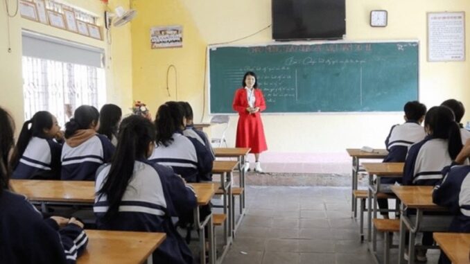 Điều chỉnh mức lương: Bảng lương nhà giáo được xếp cao nhất, thầy cô giờ sáng lên lớp chiều nghỉ ngơi mà lương vẫn cao vút Điều chỉnh mức lương: Bảng lương nhà giáo được xếp cao nhất, thầy cô giờ sáng lên lớp chiều nghỉ ngơi mà lương vẫn cao vút