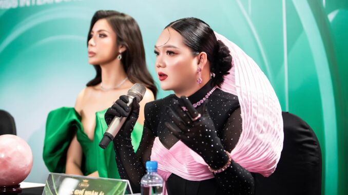 Phạm Thoại chính thức bị cắt sóng Phạm Thoại chính thức bị cắt sóng