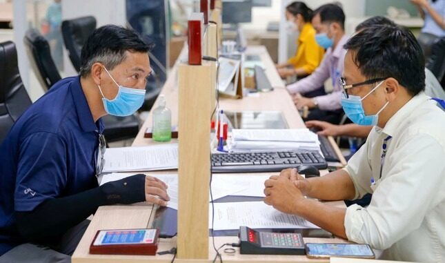 Cán bộ nghỉ hưu trước tuổi được cấp bù chế độ ra sao? Cán bộ nghỉ hưu trước tuổi được cấp bù chế độ ra sao?