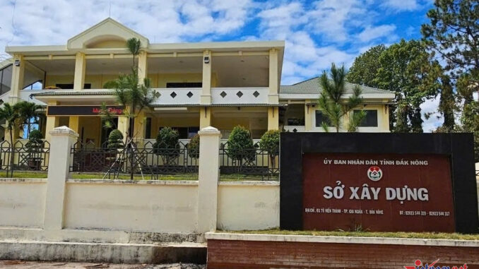 Trưởng phòng bị điều động xuống làm phó viết đơn thắc mắc, Sở Nội vụ vào cuộc Trưởng phòng bị điều động xuống làm phó viết đơn thắc mắc, Sở Nội vụ vào cuộc