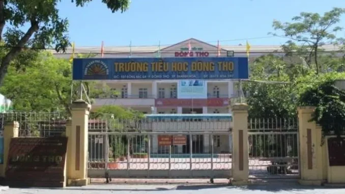 Khởi tố nữ hiệu trưởng ‘cắt phế’ 7.000 đồng mỗi suất ăn bán trú của học sinh Khởi tố nữ hiệu trưởng ‘cắt phế’ 7.000 đồng mỗi suất ăn bán trú của học sinh