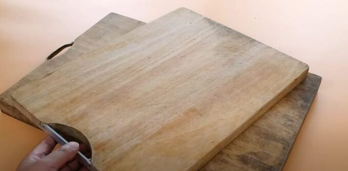 Làm sạch thớt mốc nên chần nước sôi hay phơi nắng? Làm sạch thớt mốc nên chần nước sôi hay phơi nắng?