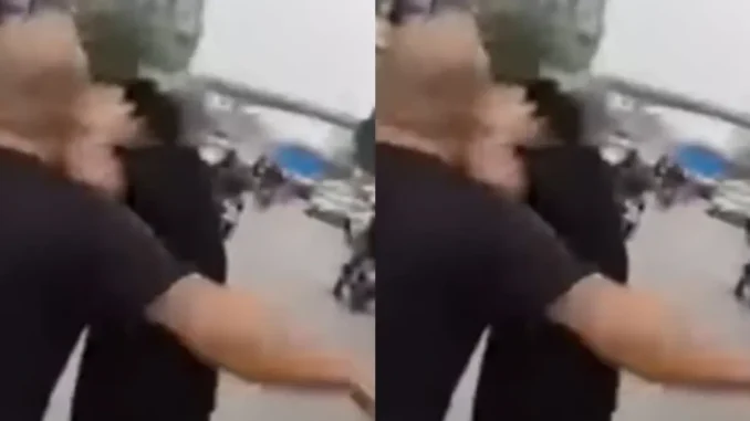 Diễn biến vụ người đàn ông chặn cổng, hàn.h hun.g người trước cổng BV Bạch Mai: Lãnh đạo Bệnh viện nói gì? Diễn biến vụ người đàn ông chặn cổng, hàn.h hun.g người trước cổng BV Bạch Mai: Lãnh đạo Bệnh viện nói gì?