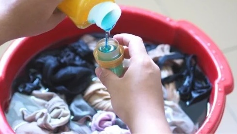 Bị bạn gái tẩm thuốc lạ vào quần, người đàn ông 60 tuổi mất sự sống Bị bạn gái tẩm thuốc lạ vào quần, người đàn ông 60 tuổi mất sự sống