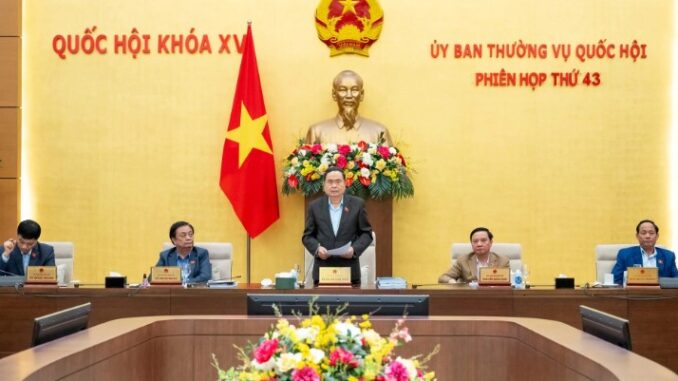 Không còn gì phải bàn cãi: Thường vụ Quốc hội họp quyết định sáp nhập 70% số xã trong tháng 4 Không còn gì phải bàn cãi: Thường vụ Quốc hội họp quyết định sáp nhập 70% số xã trong tháng 4